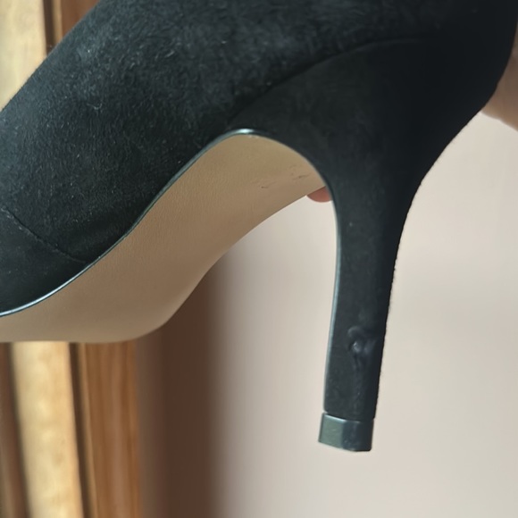 Talbots RSVP Erica Bow Black Suede Pointed Toe Shoes . Size 7. - Picture 7 of 7